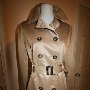 Trench coat